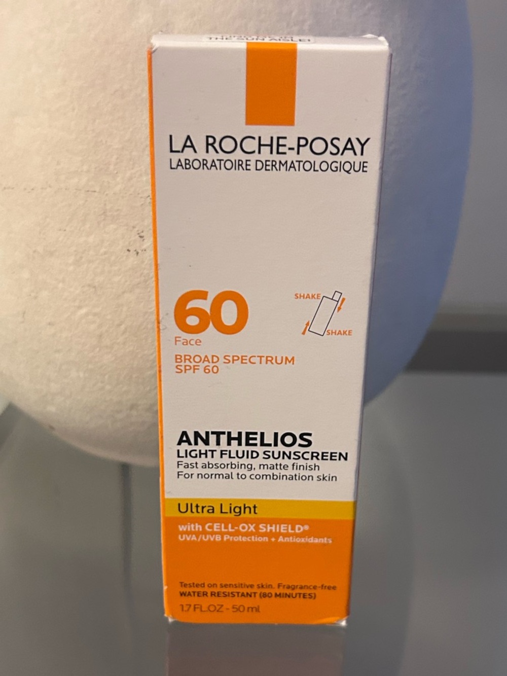 La Roche-Posay Anthelios Light Fluid Face Sunscreen SPF 60 1.7oz BNIB